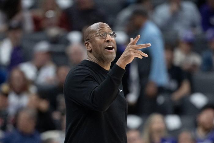迈克-布朗出任尼克斯主帅！生涯曾两度当选最佳教练 联手布伦森冲击总