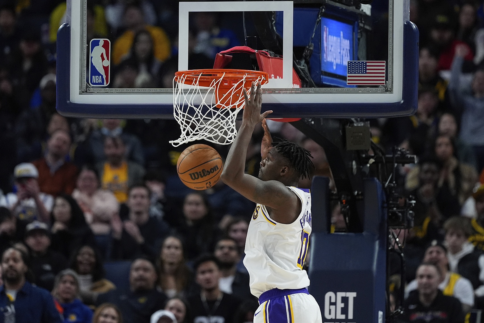 湖人续约解读:DFS七月可获更大合同 小里&东契奇与湖人相互有意