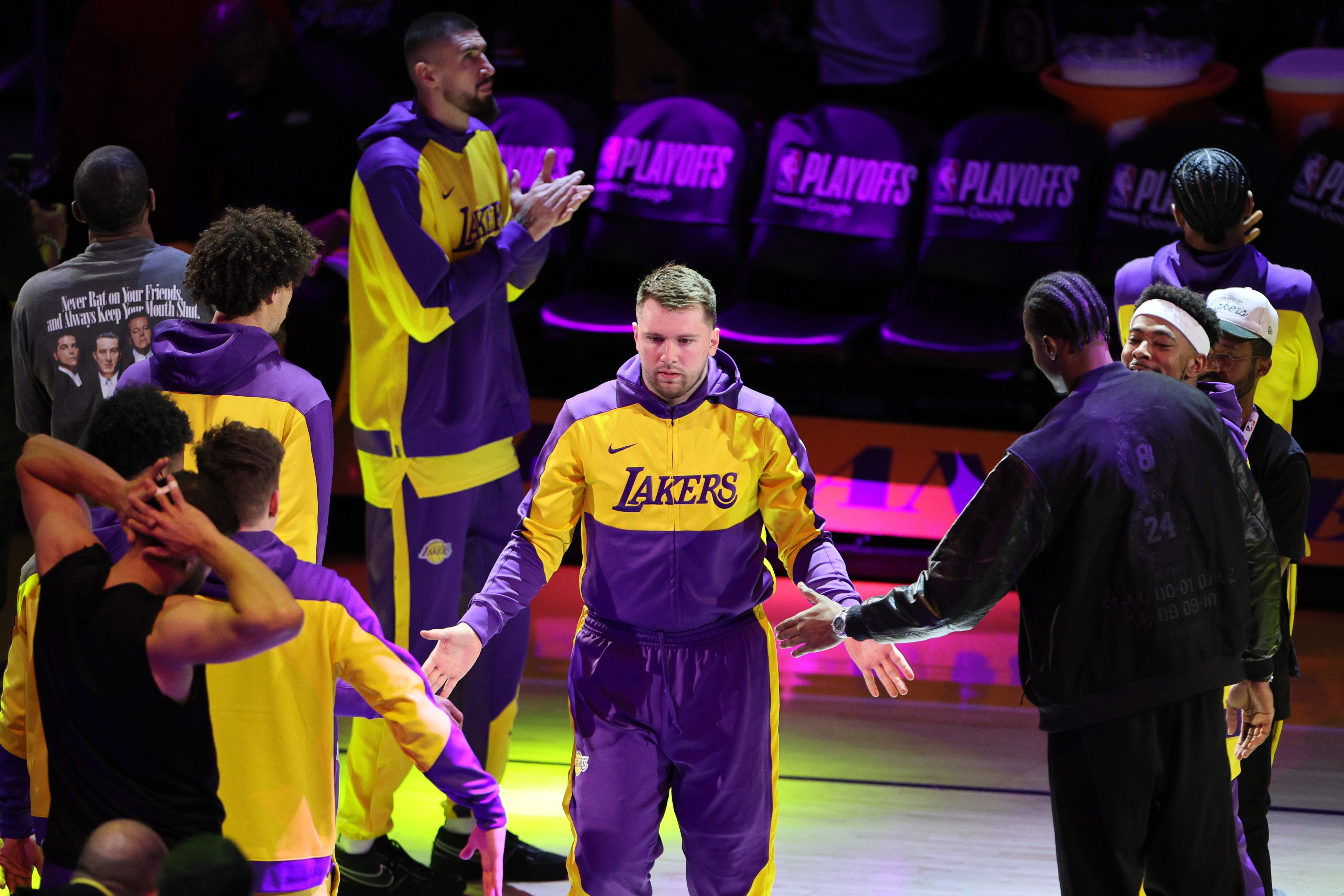 湖人续约解读:DFS七月可获更大合同 小里&东契奇与湖人相互有意