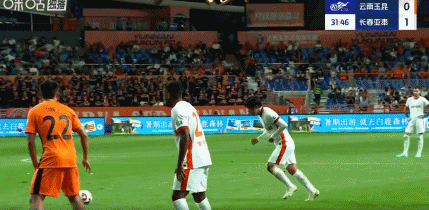 kaiyun-云南1-1亚泰，张华晨任意球世界波，谭龙补时送点，奥斯卡点射绝平
