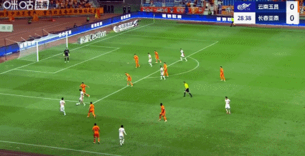 kaiyun-云南1-1亚泰，张华晨任意球世界波，谭龙补时送点，奥斯卡点射绝平