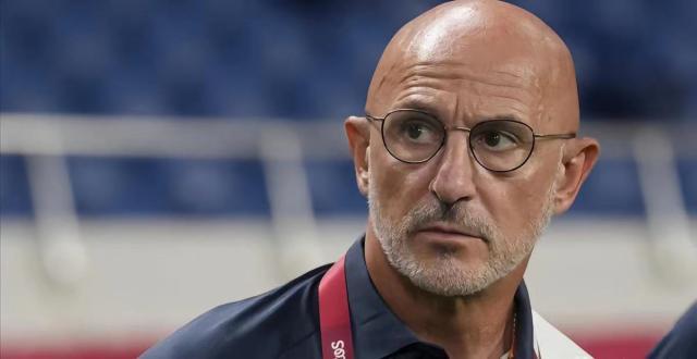 开云官网-【夜读】你确定这是C罗？？？