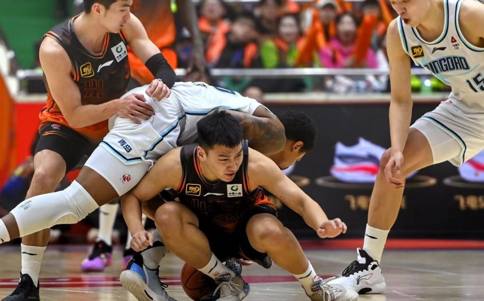 开云体育官网-2米12、内线大闸！山东官宣第4外援：第1战，有望大战浙江广厦！