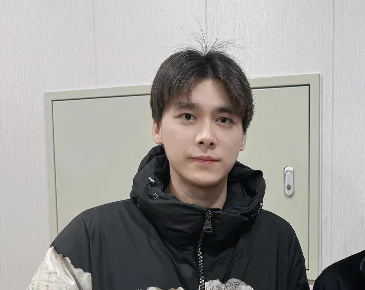 开云-善恶终有报!移居英国仅2年,57岁吴秀波再迎噩耗,步李易峰后尘